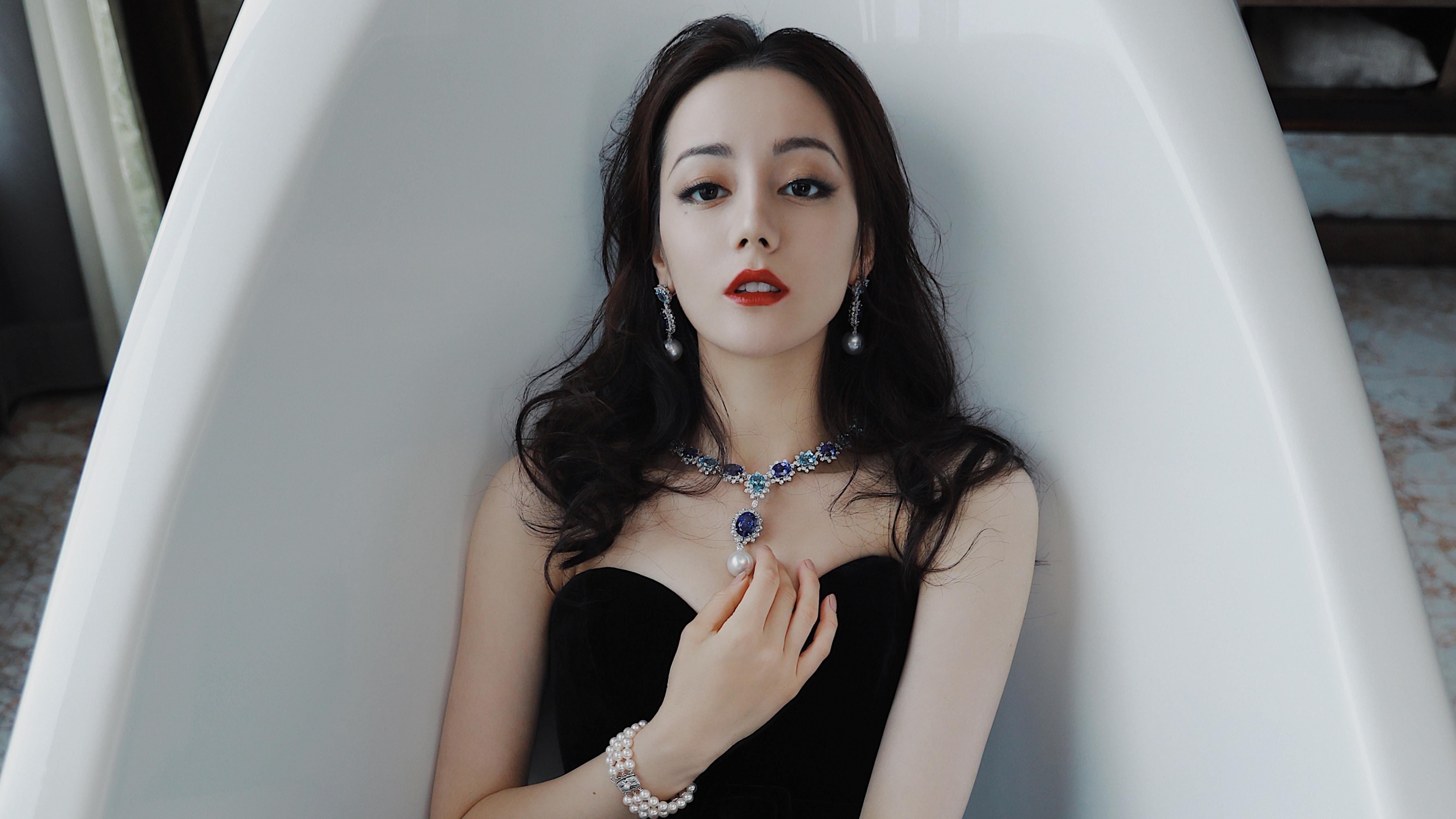 法国反曲弓男女混合队在巴黎奥运会四分之一决赛中惜败韩国，获得第5名