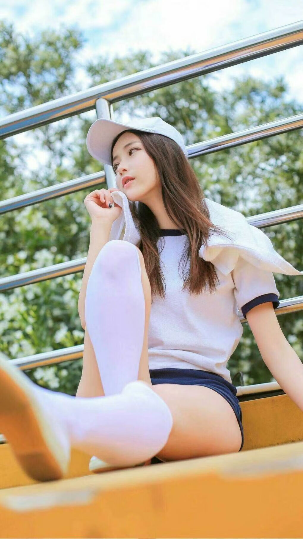弗赖堡阵容调整，球队备战关键战役，弗赖堡首发