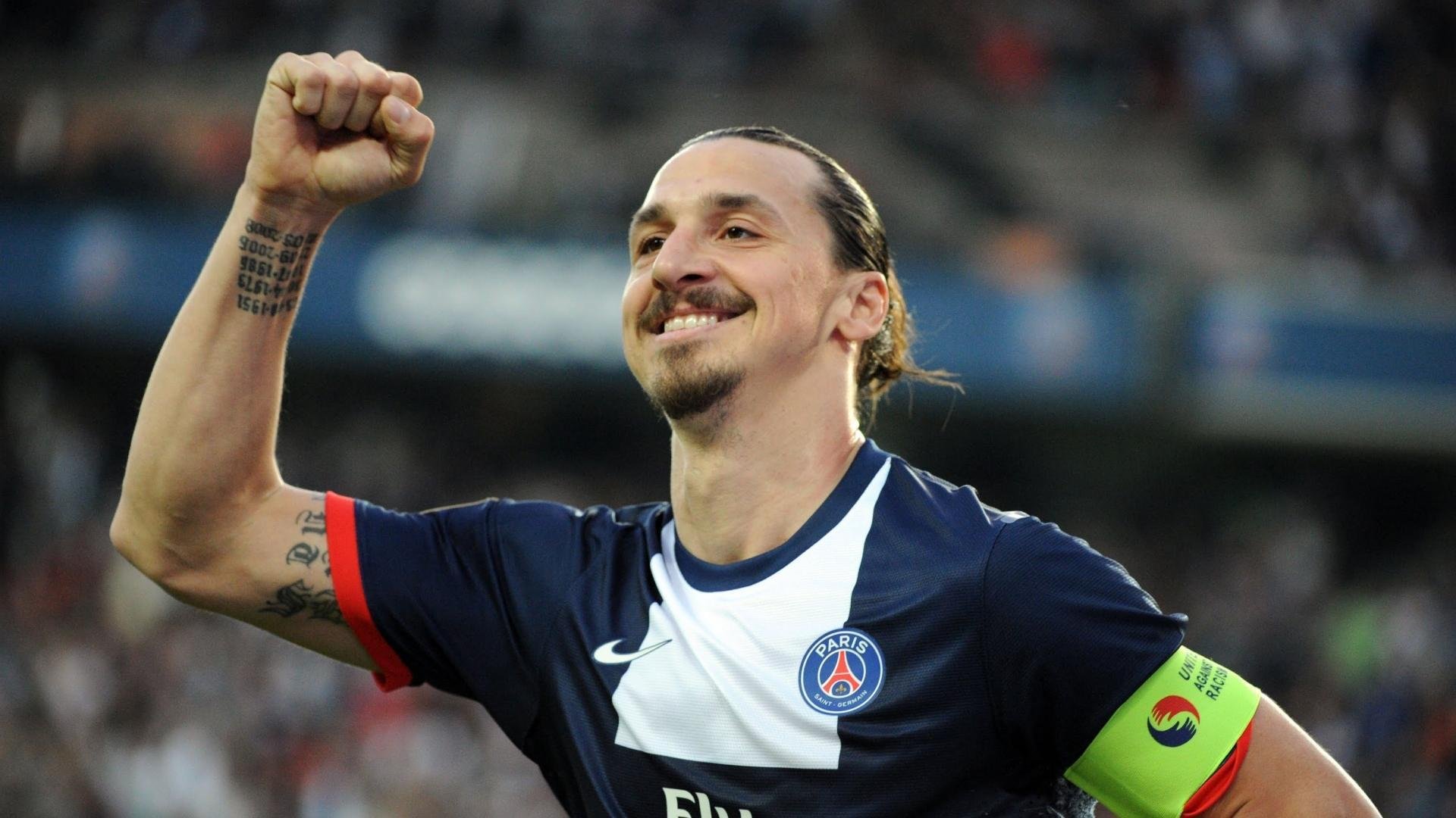 线下比赛逐渐恢复,线上的热度不减,线上比赛和线下比赛有什么区别